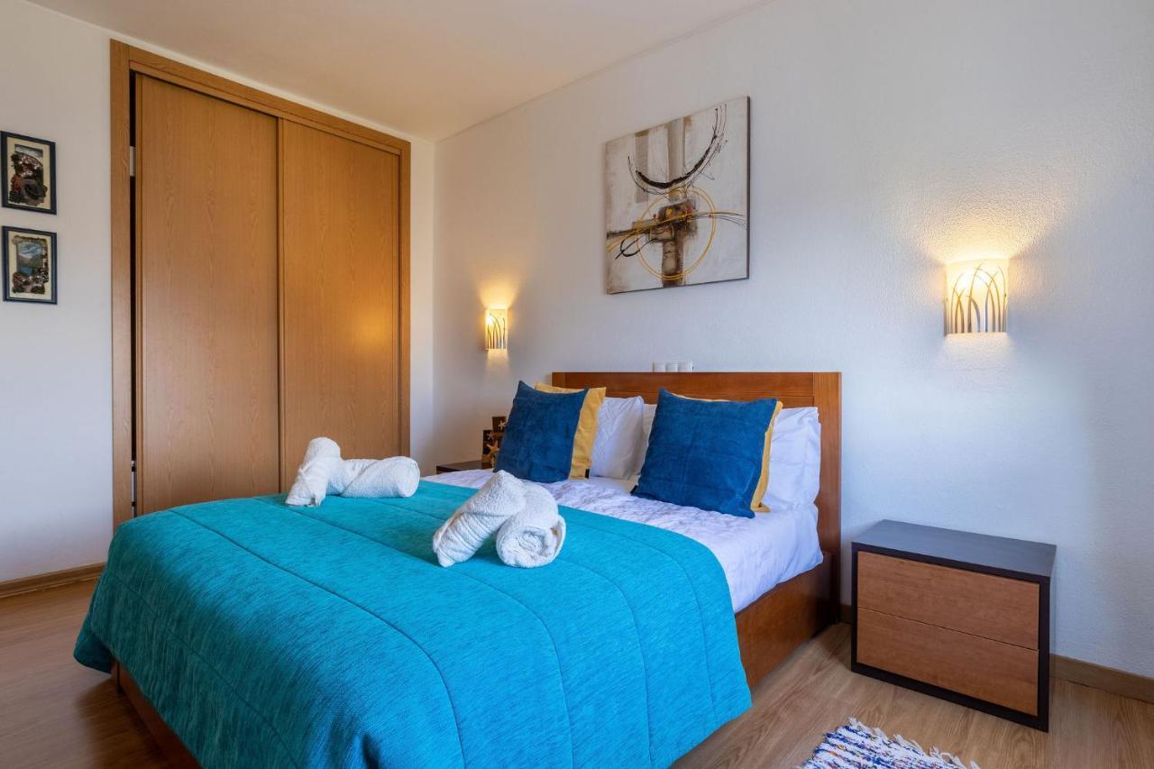 Lovely One Bedroom Apartment In Alvor Esterno foto